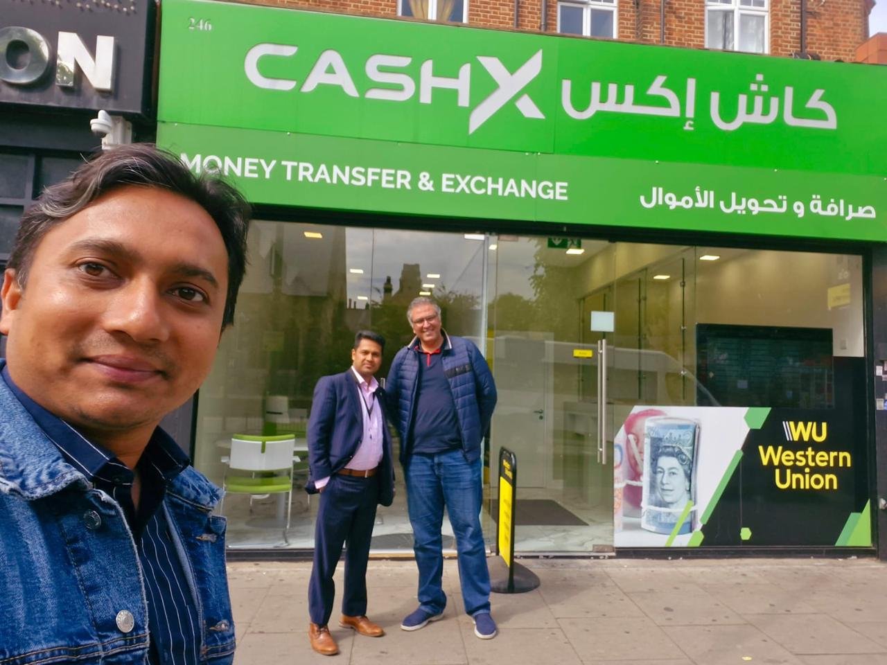 Unlocking potenƟal, together in UK and Dubai.